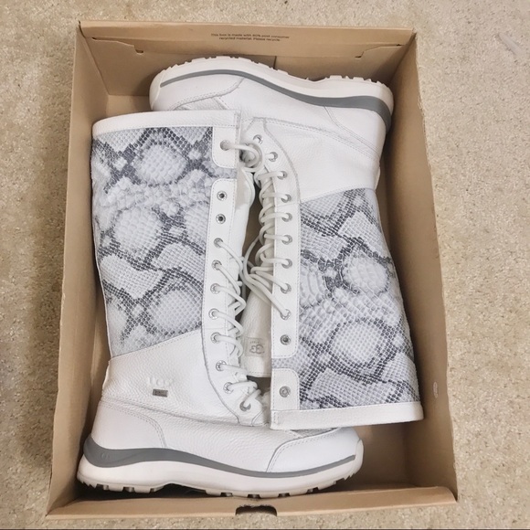 FREE SHIPPING✨RARE✨🎄NIB🎄 UGG Adirondack TALL III SNAKE - Picture 2 of 10